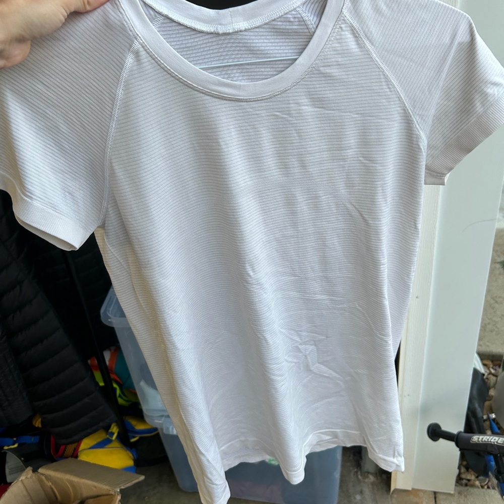 Lululemon White Short Sleeve